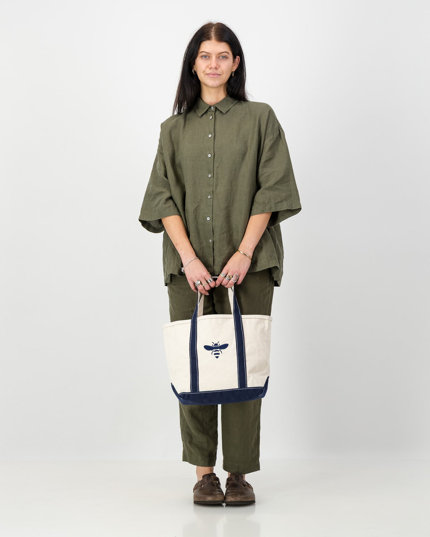 Icon Bee Canvas Basket